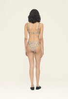 Horizontes-Vera-Sueno-Bikini-Bottom-16801-3.jpg