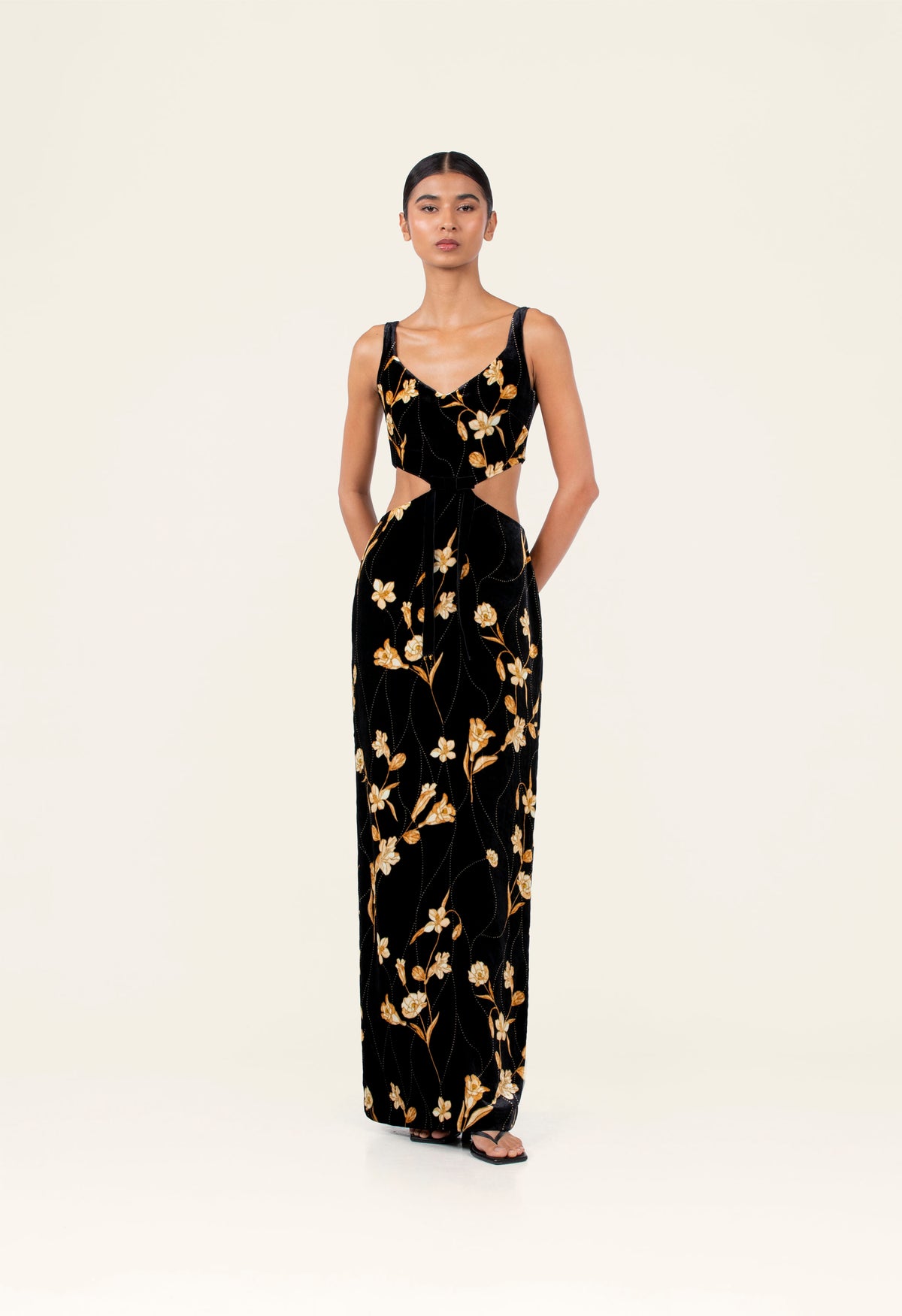 Castillo-Ventura-Maxi-Dress-24098-5.jpg