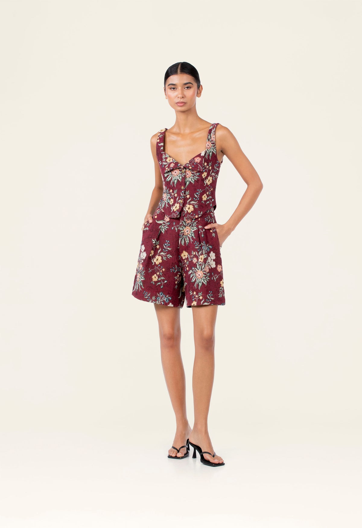 Isolda-Pergamino-Vest-24080-5.jpg